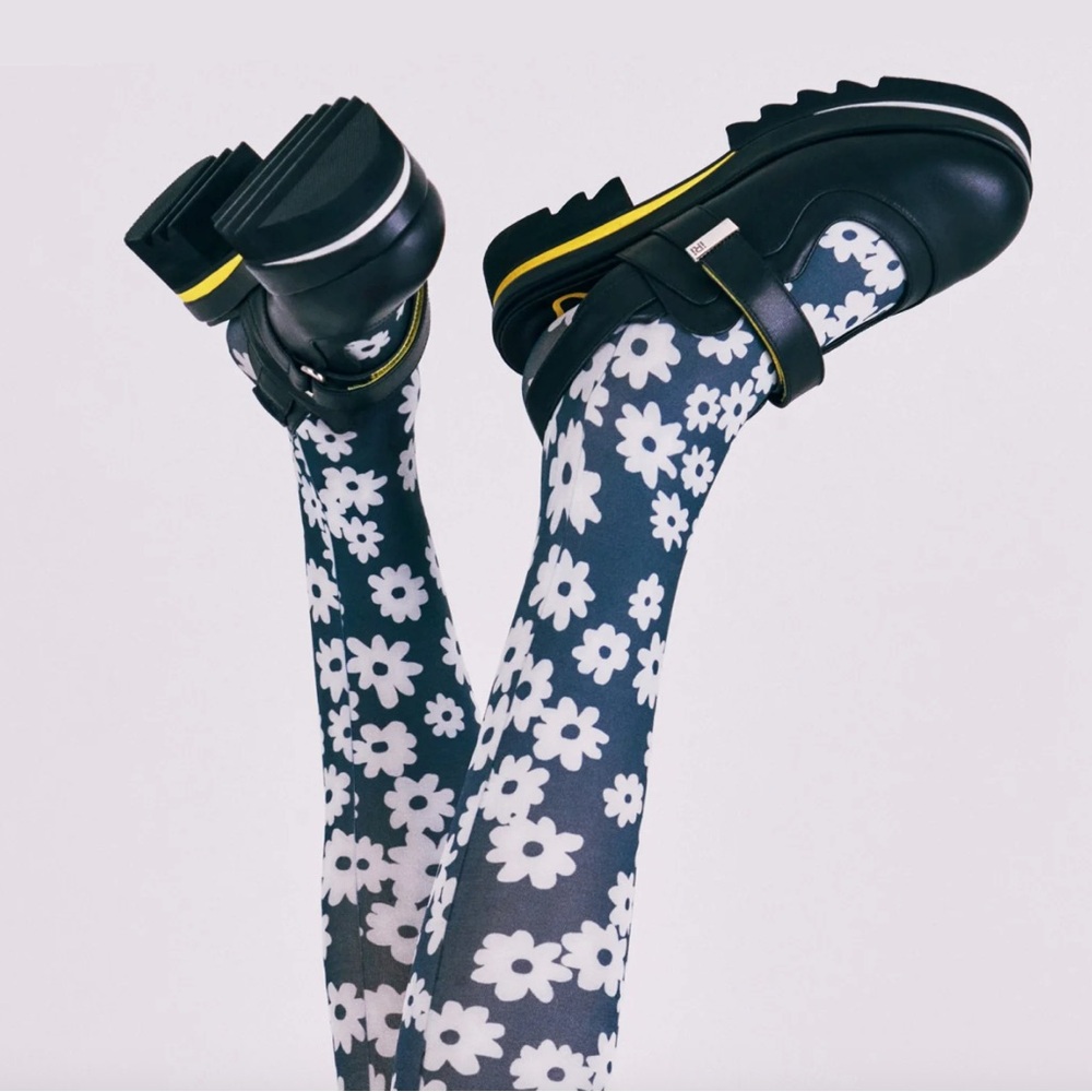 iRi footwear - DAANY Black Leather Sandal